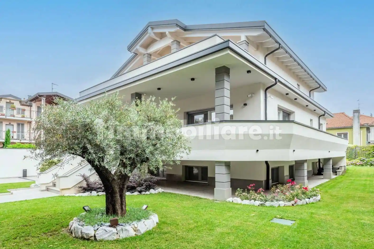 Villa in vendita a Arese