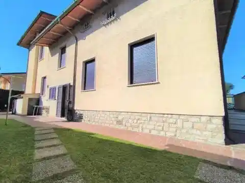 Villa in vendita a Pietrasanta