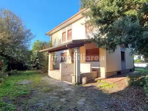 Villa in vendita a Pietrasanta