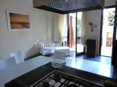 Villa in vendita a Seravezza