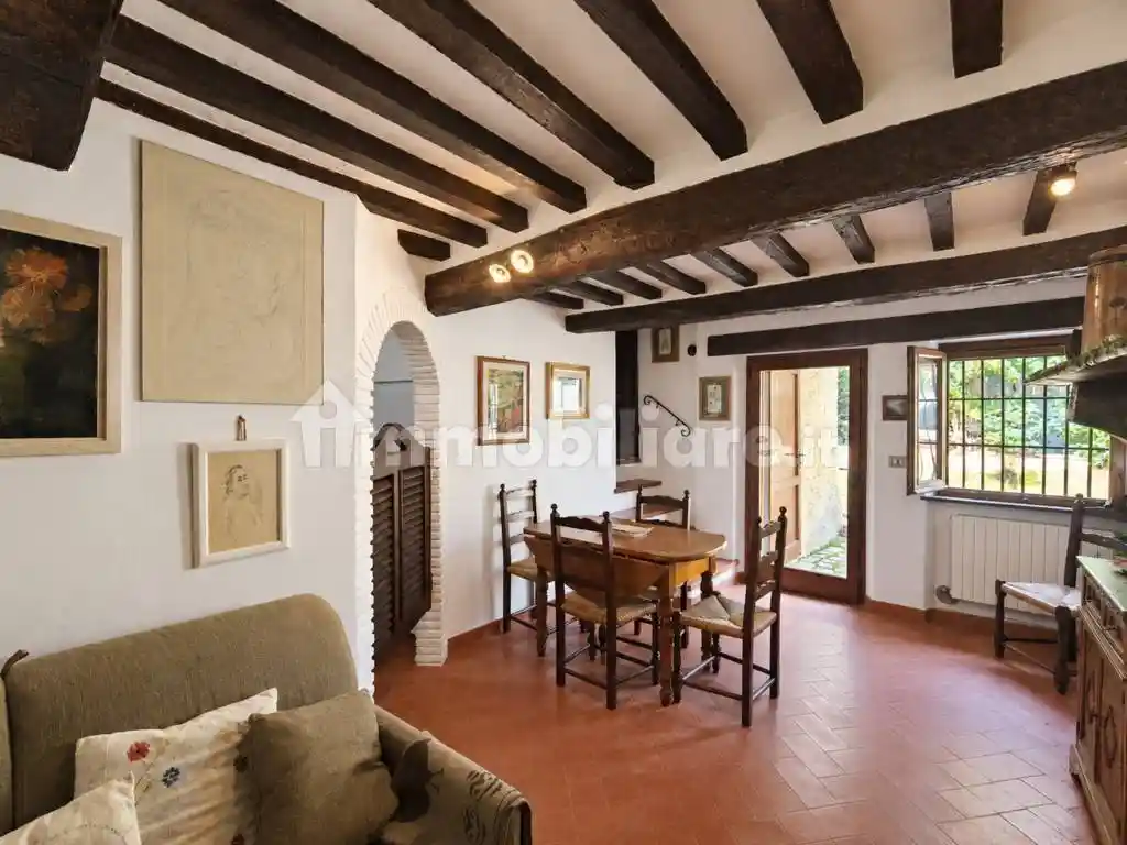 Casa indipendente in vendita a Castiglione del Lago