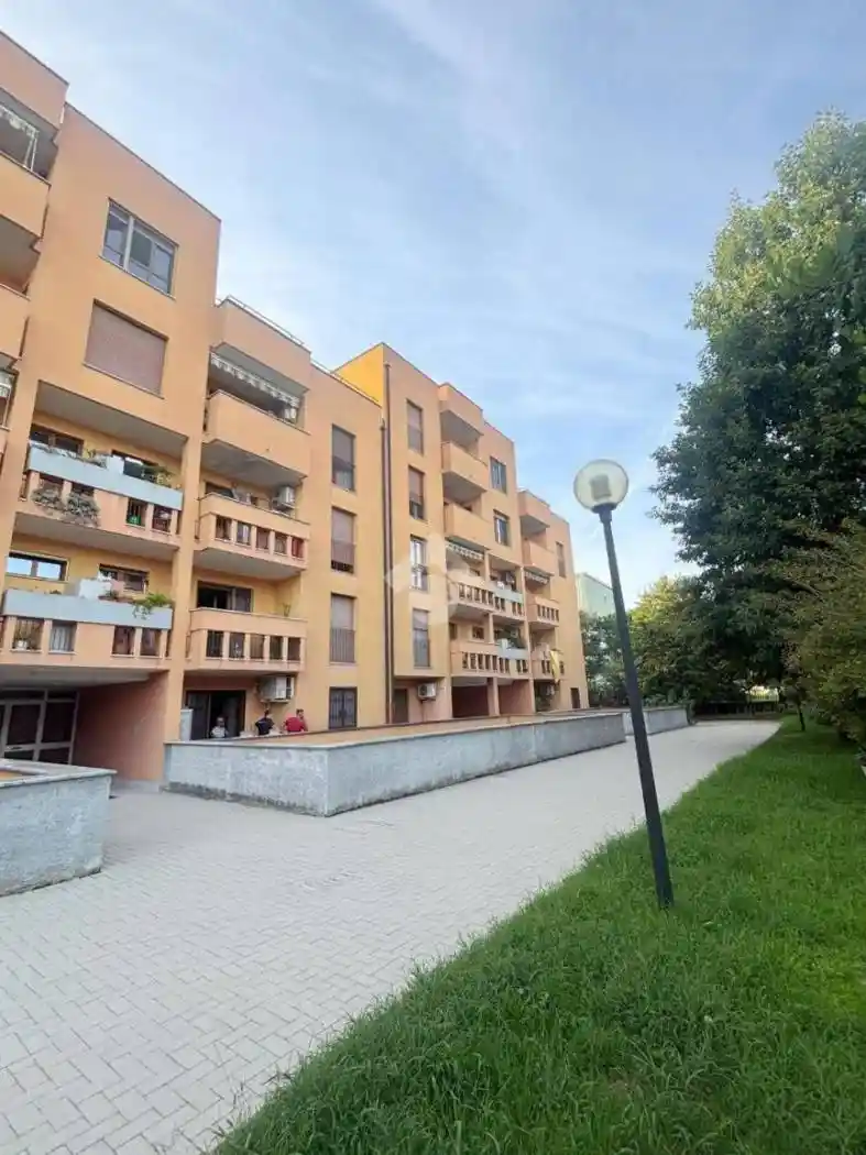 Appartamento in vendita a Rho