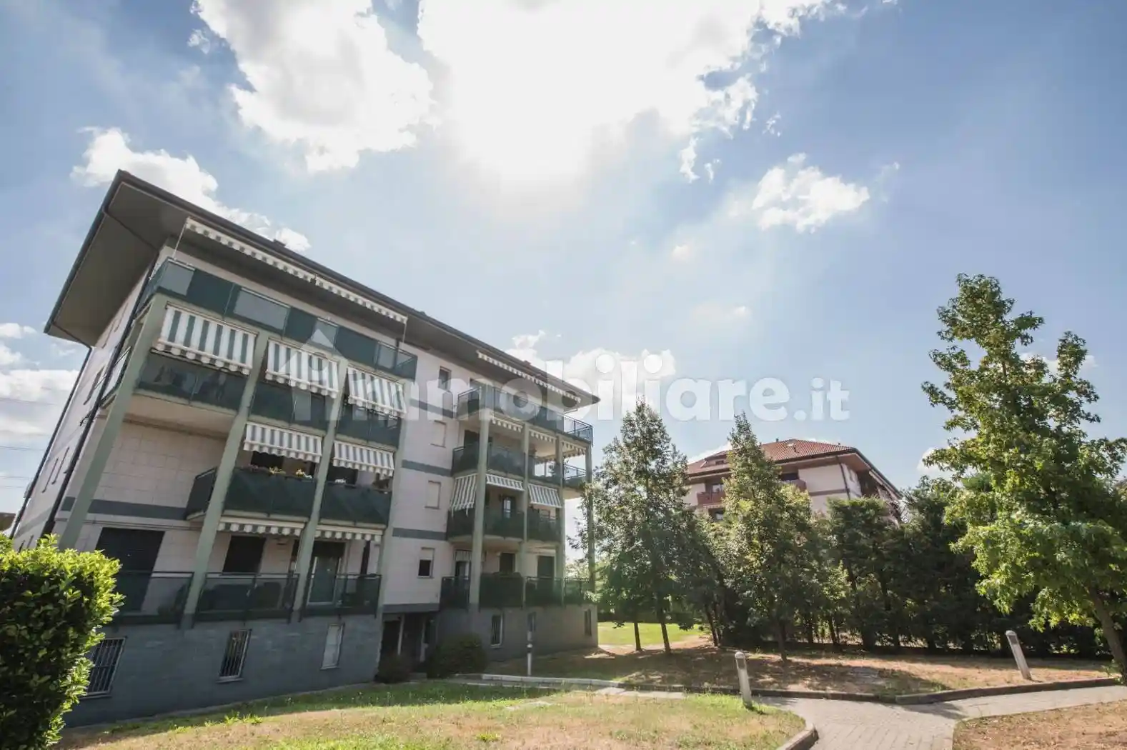 Appartamento in vendita a Rho