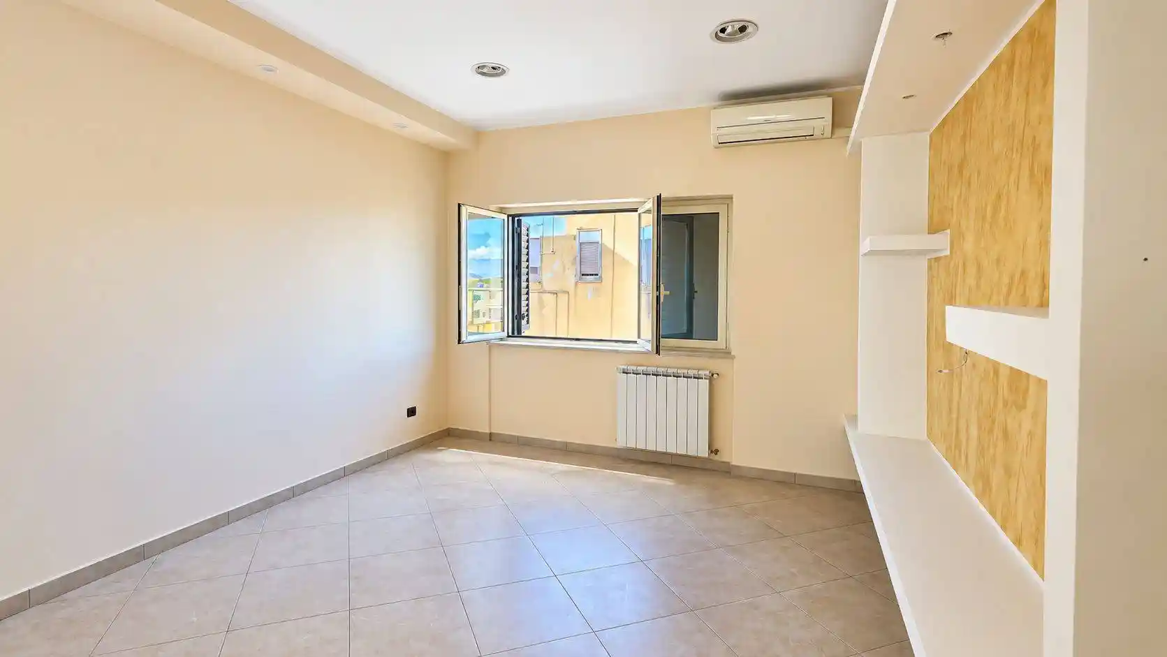 Appartamento in vendita a Messina