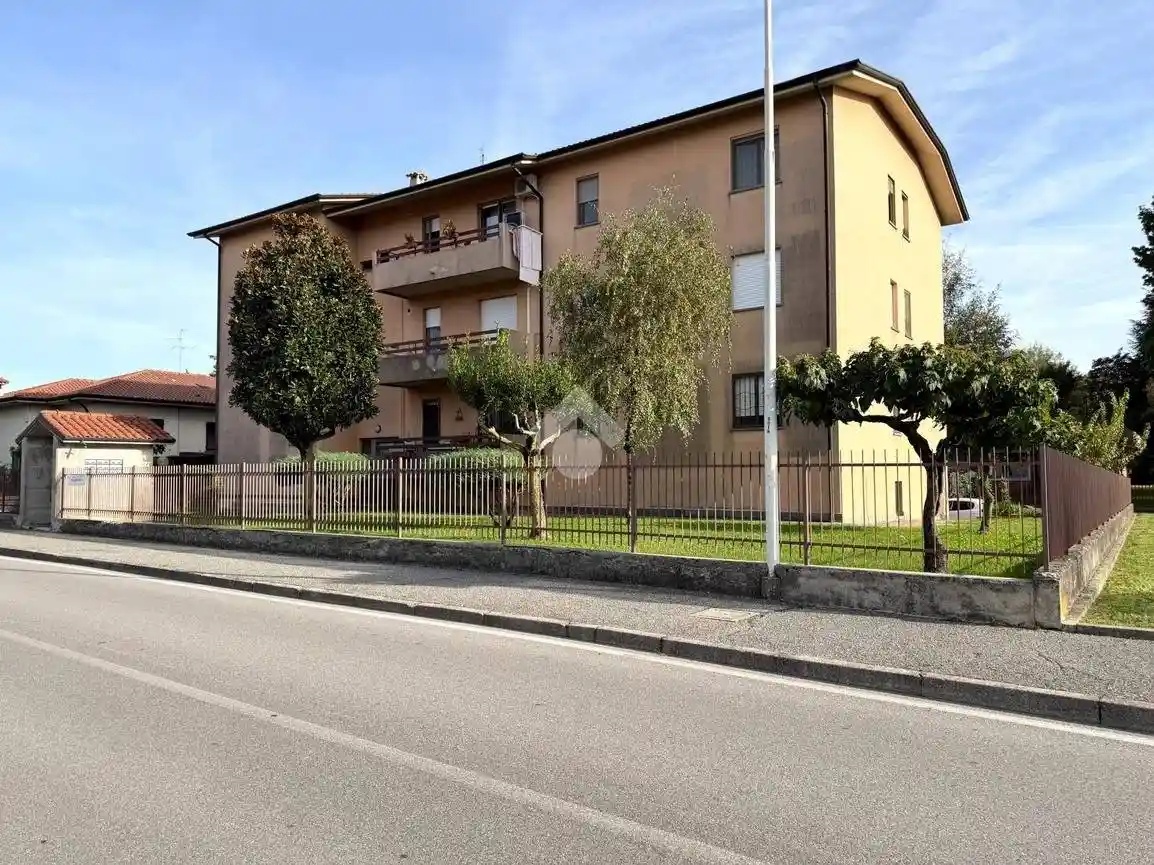 Appartamento in vendita a Calusco d'Adda