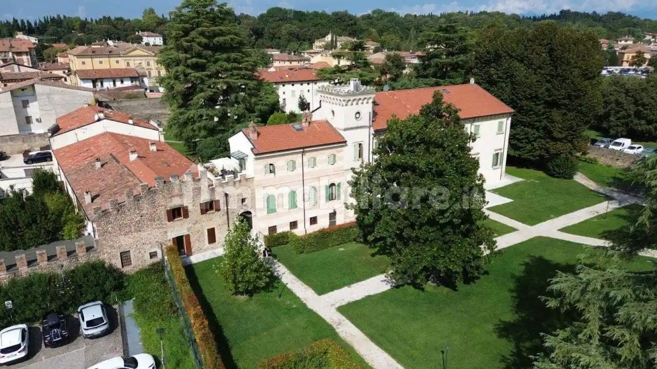 Appartamento in vendita a Valeggio sul Mincio