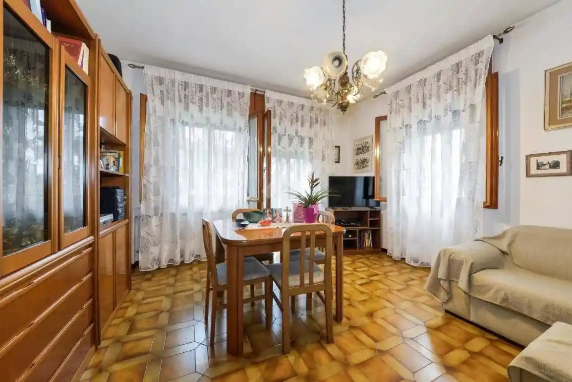 Casa indipendente in vendita a Mirano