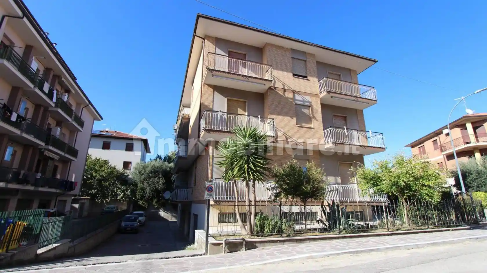 Appartamento in vendita a Folignano