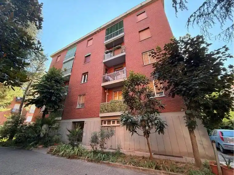 Appartamento in affitto a Bologna