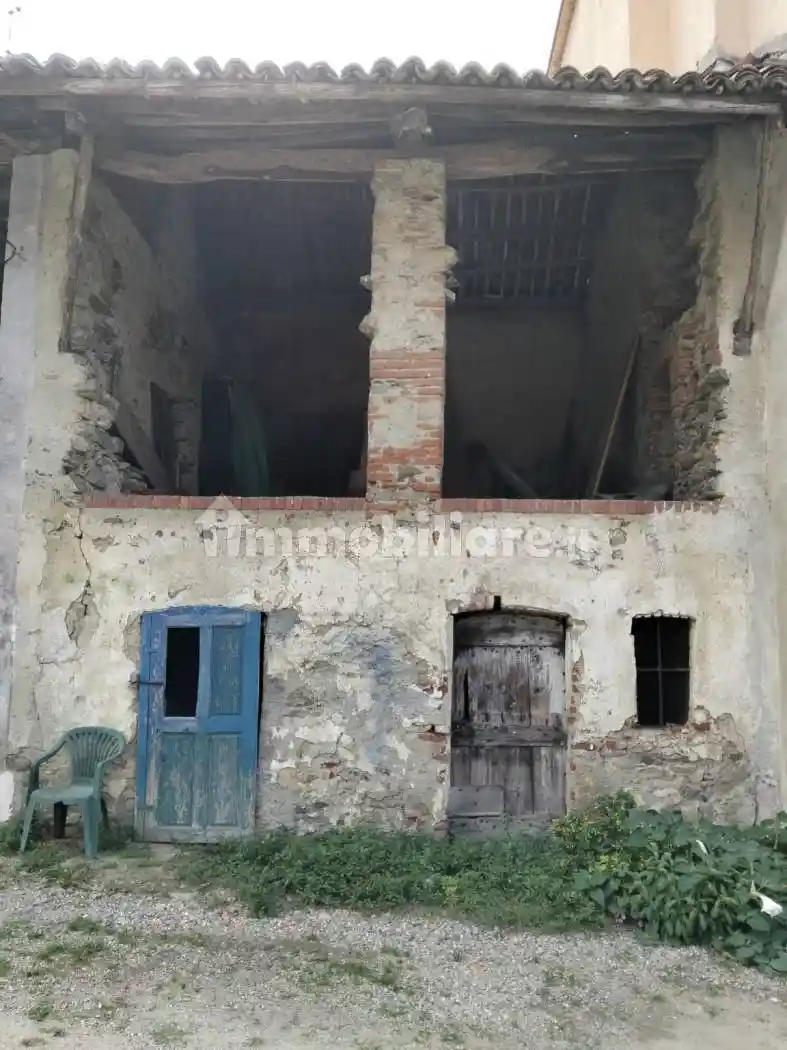 Rustico - Casale in vendita a Viverone