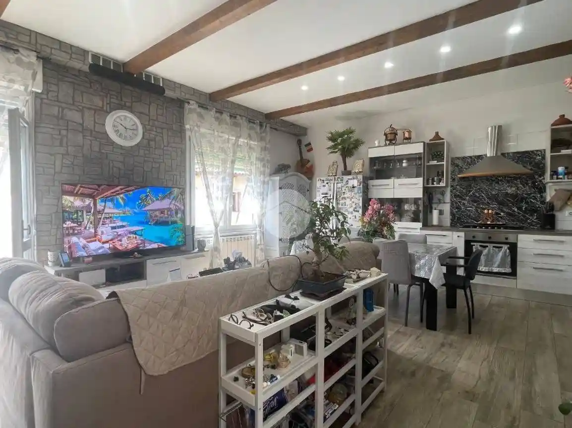 Casa indipendente in vendita a Rocca d'Arazzo
