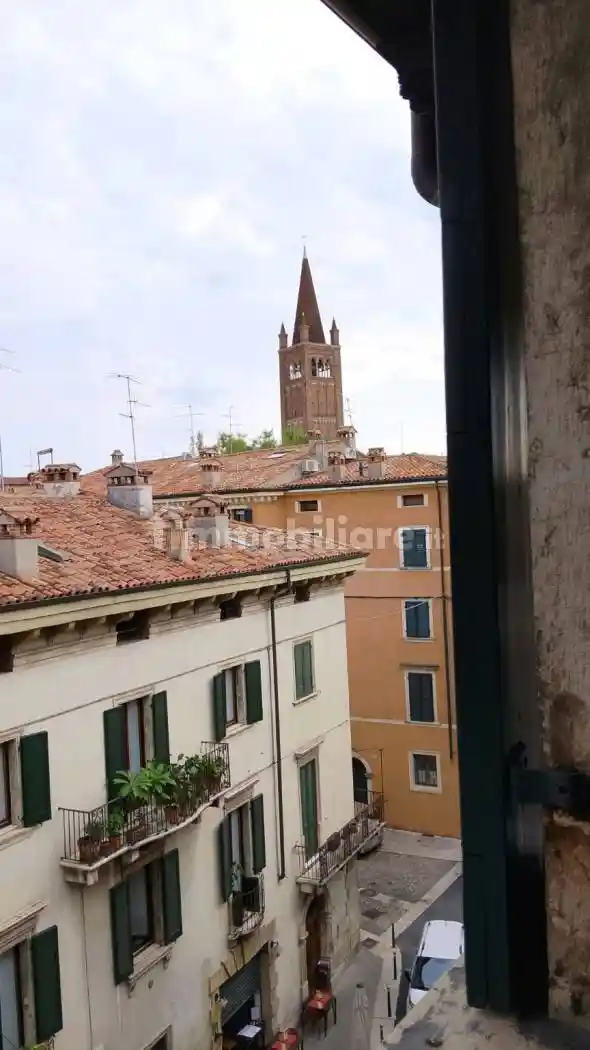 Appartamento in affitto a Verona