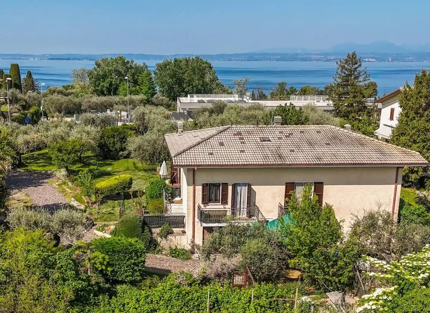 Villa - foto 3