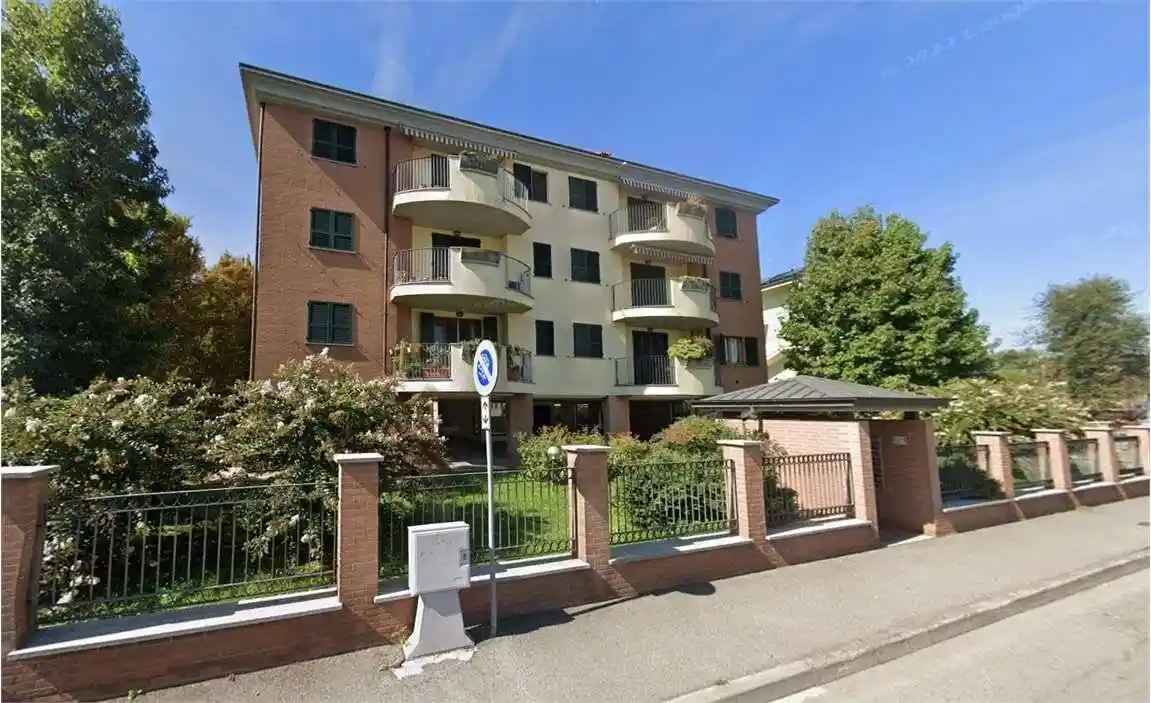 Appartamento in vendita a Locate di Triulzi
