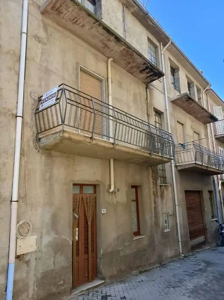 Casa indipendente in vendita a Acquedolci