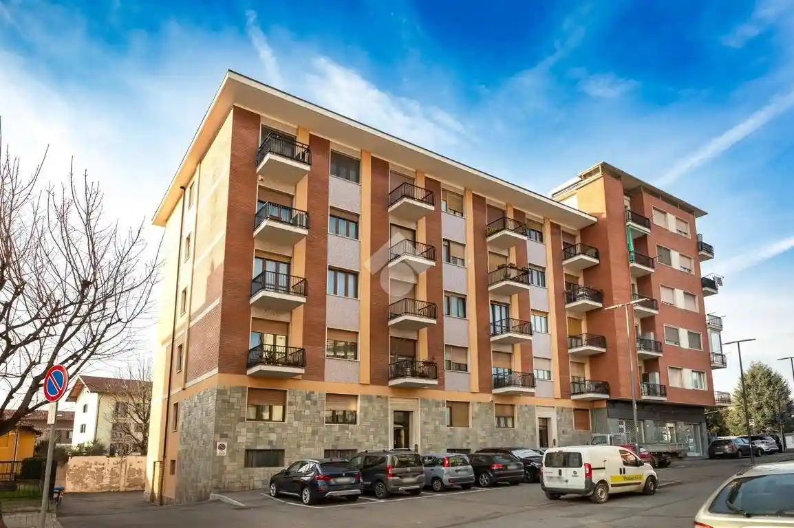 Appartamento in vendita a Beinasco