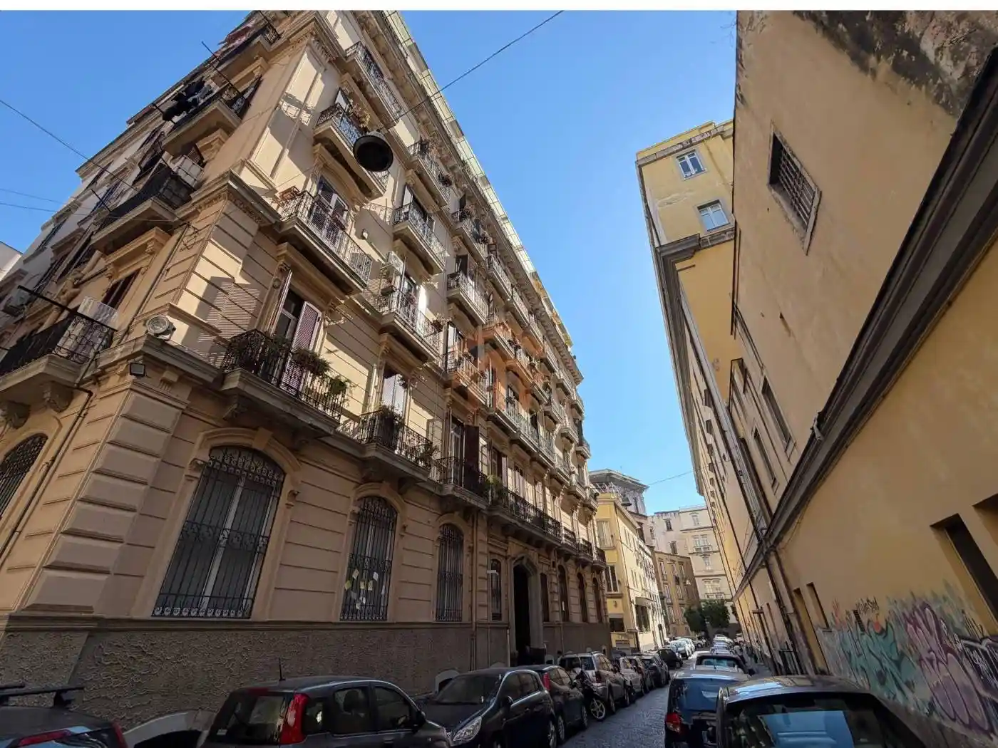 Appartamento in vendita a Napoli