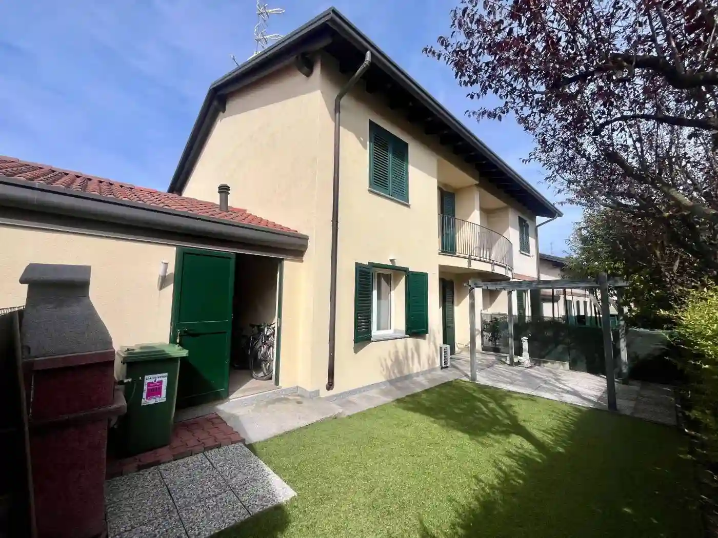 Villa - foto 2