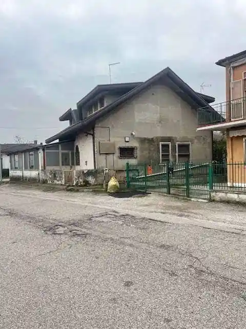 Casa indipendente in vendita a Taglio di Po