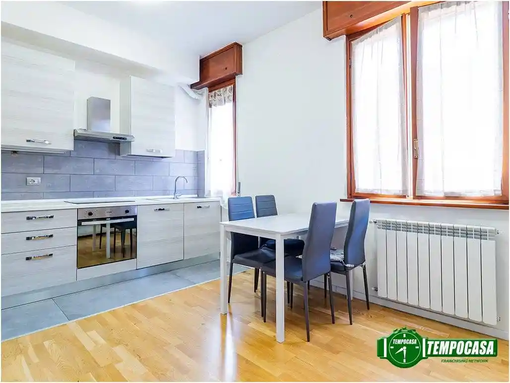 Appartamento in vendita a Carugate