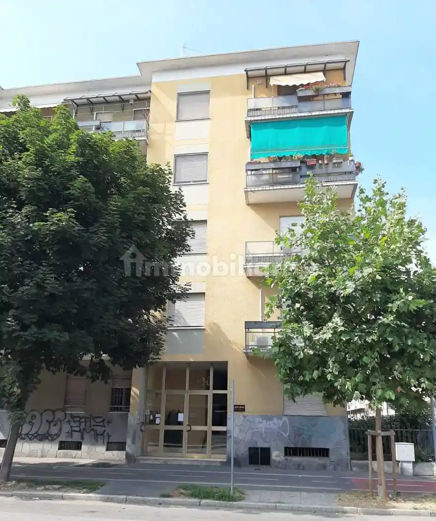 Appartamento in affitto a Novara