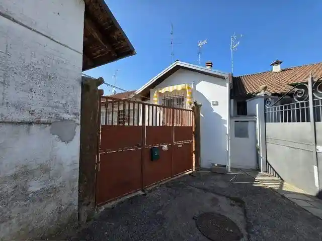 Appartamento in vendita a Vercelli