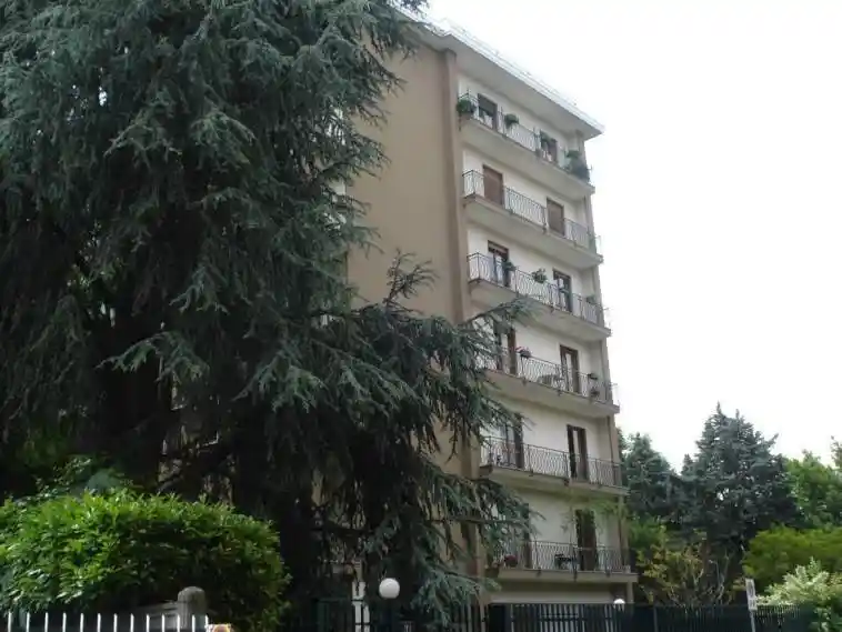 Appartamento in affitto a Monza
