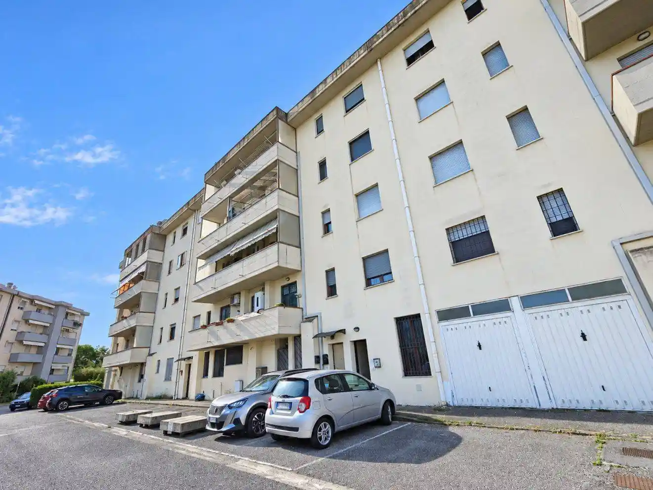 Appartamento in vendita a Carmignano