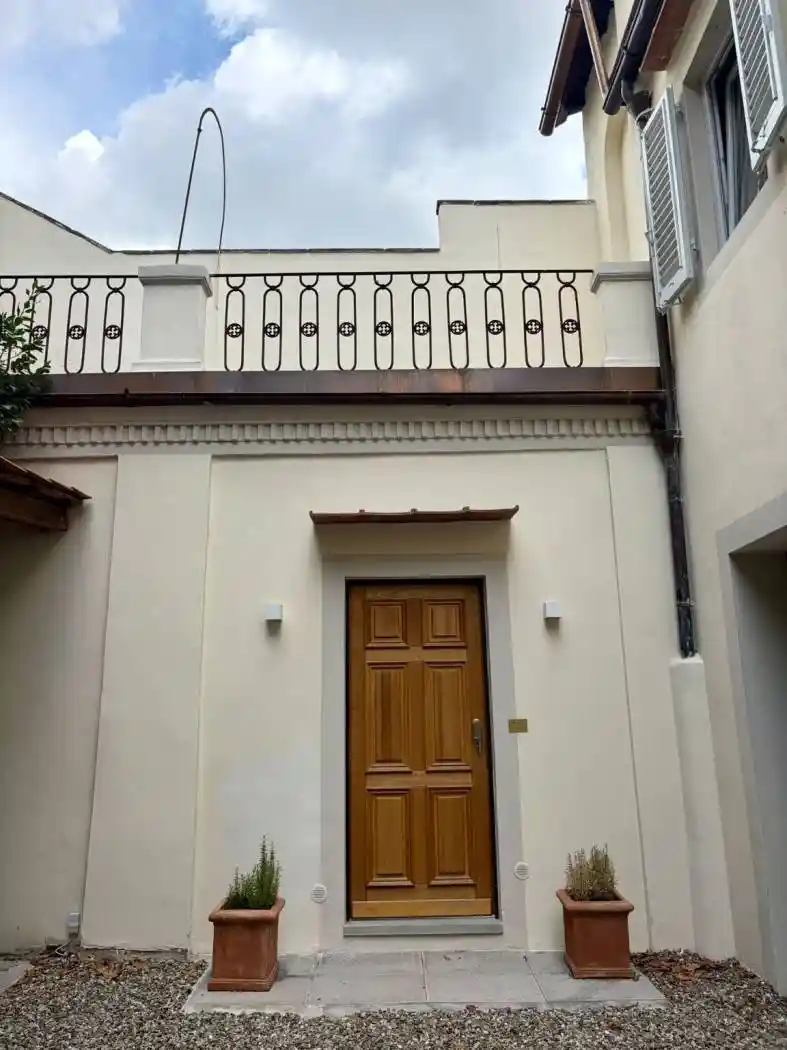 Casa indipendente in vendita a Firenze