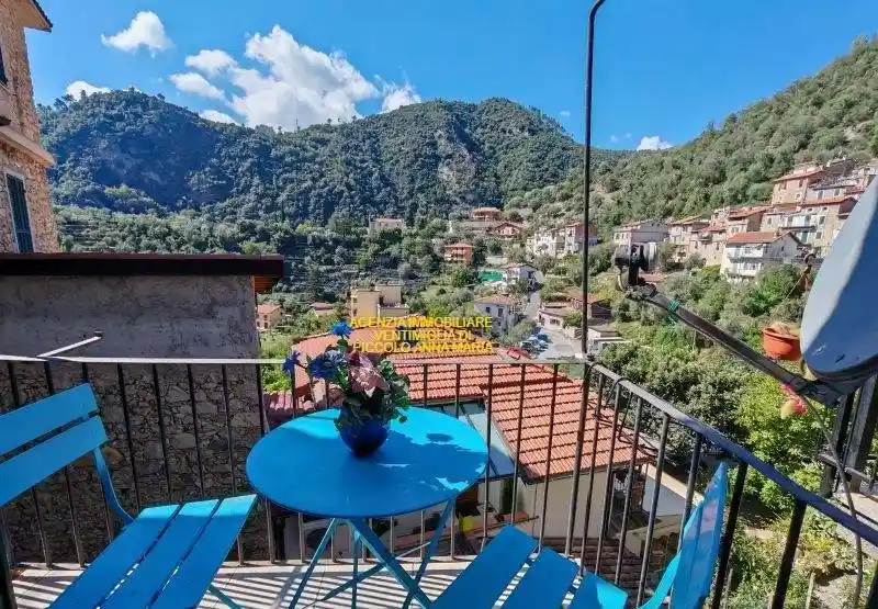 Appartamento in vendita a Airole