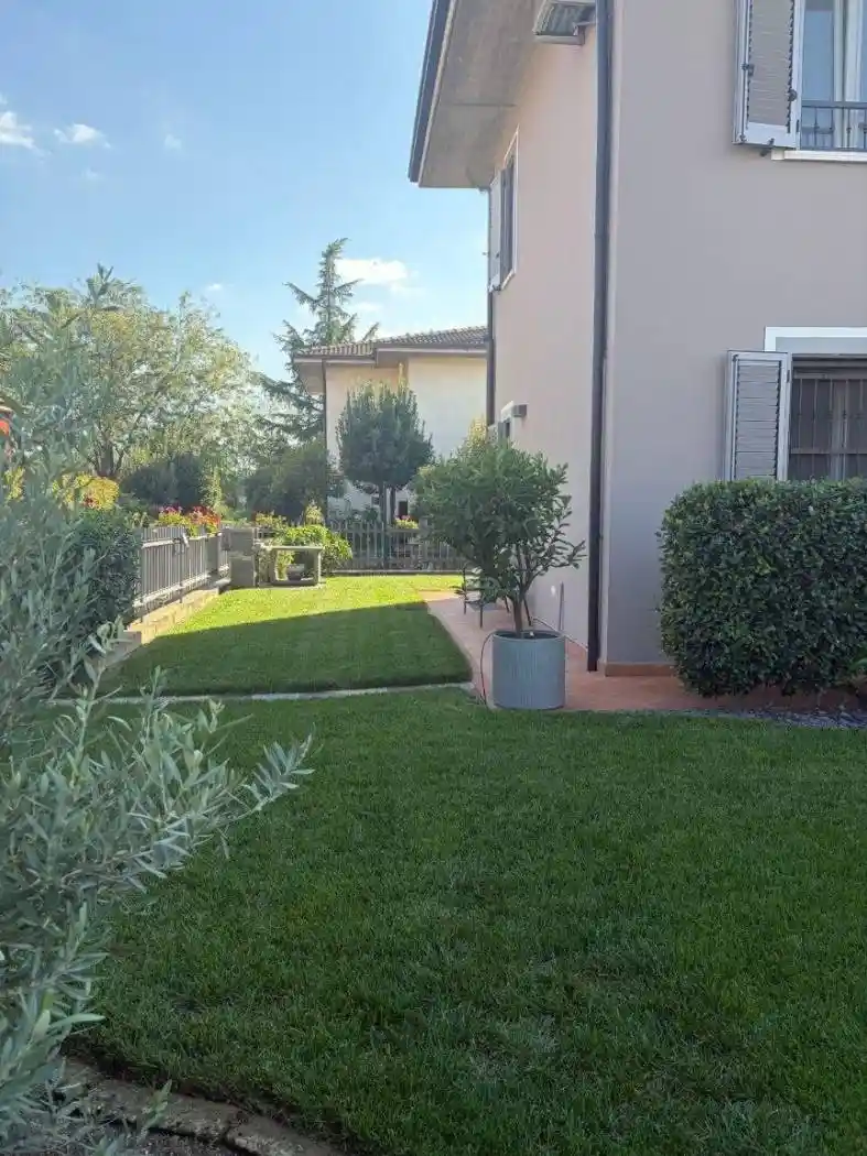 Villa in vendita a Brescia