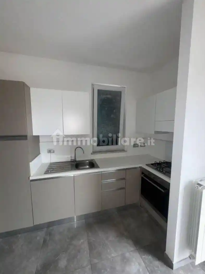 Casa indipendente in affitto a Castelnuovo Magra