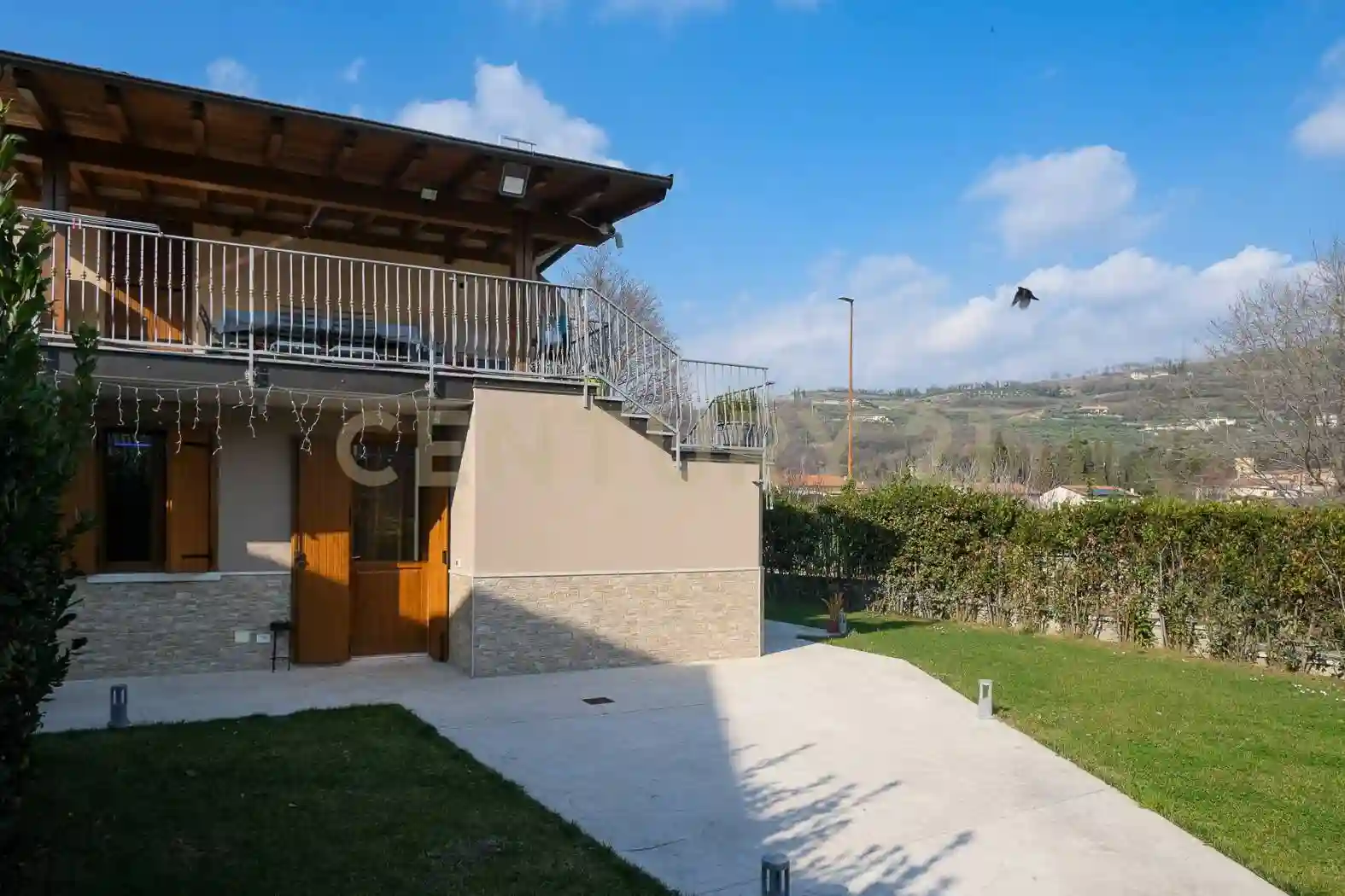Villa - foto 2
