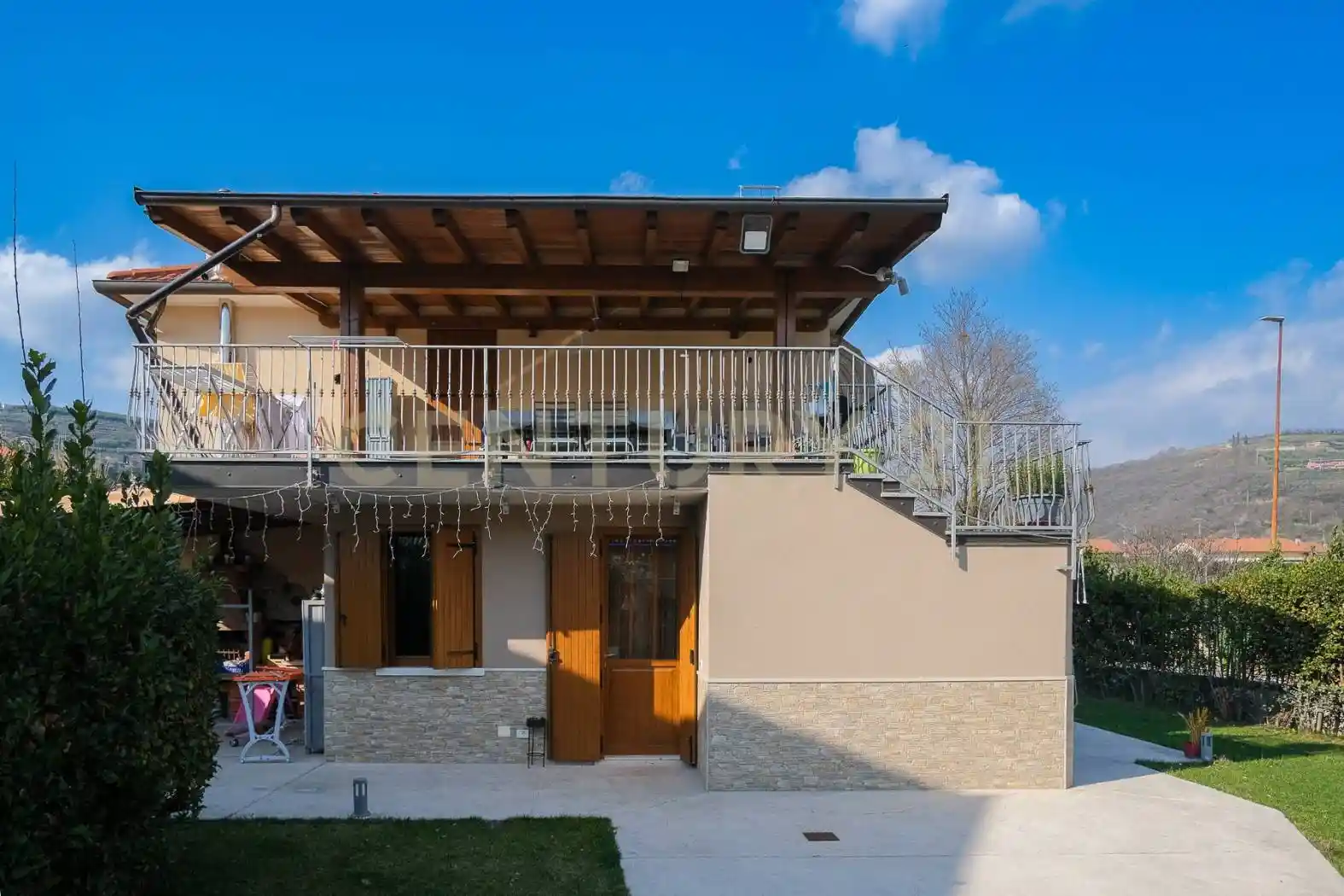 Villa in vendita a Mezzane di Sotto