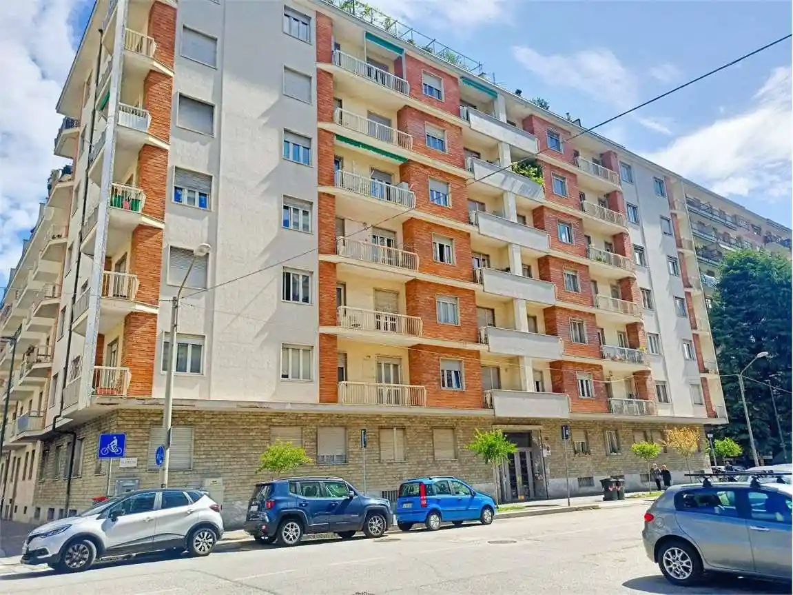 Appartamento in vendita a Torino