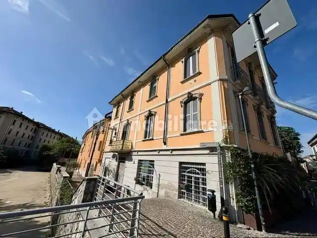 Appartamento in affitto a Monza