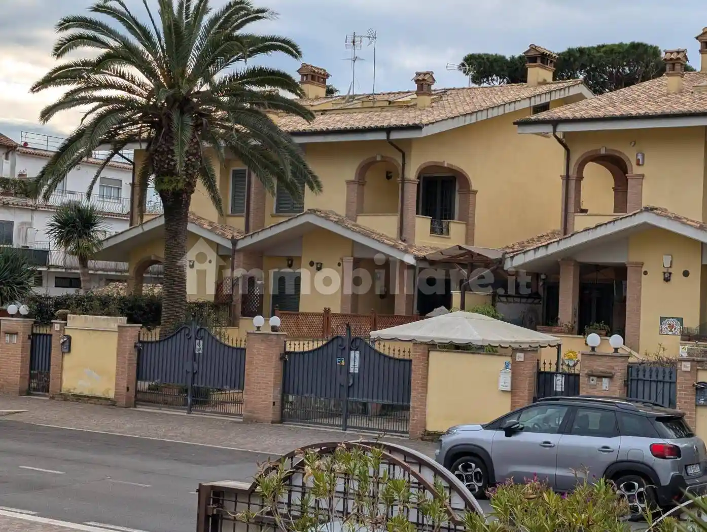 Villa in vendita a Fiumicino