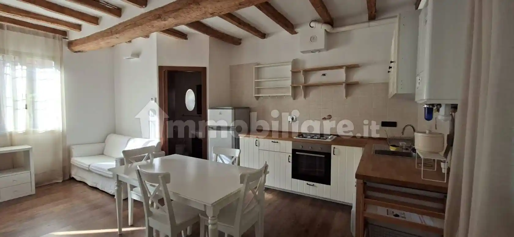 Casa indipendente in affitto a Bologna