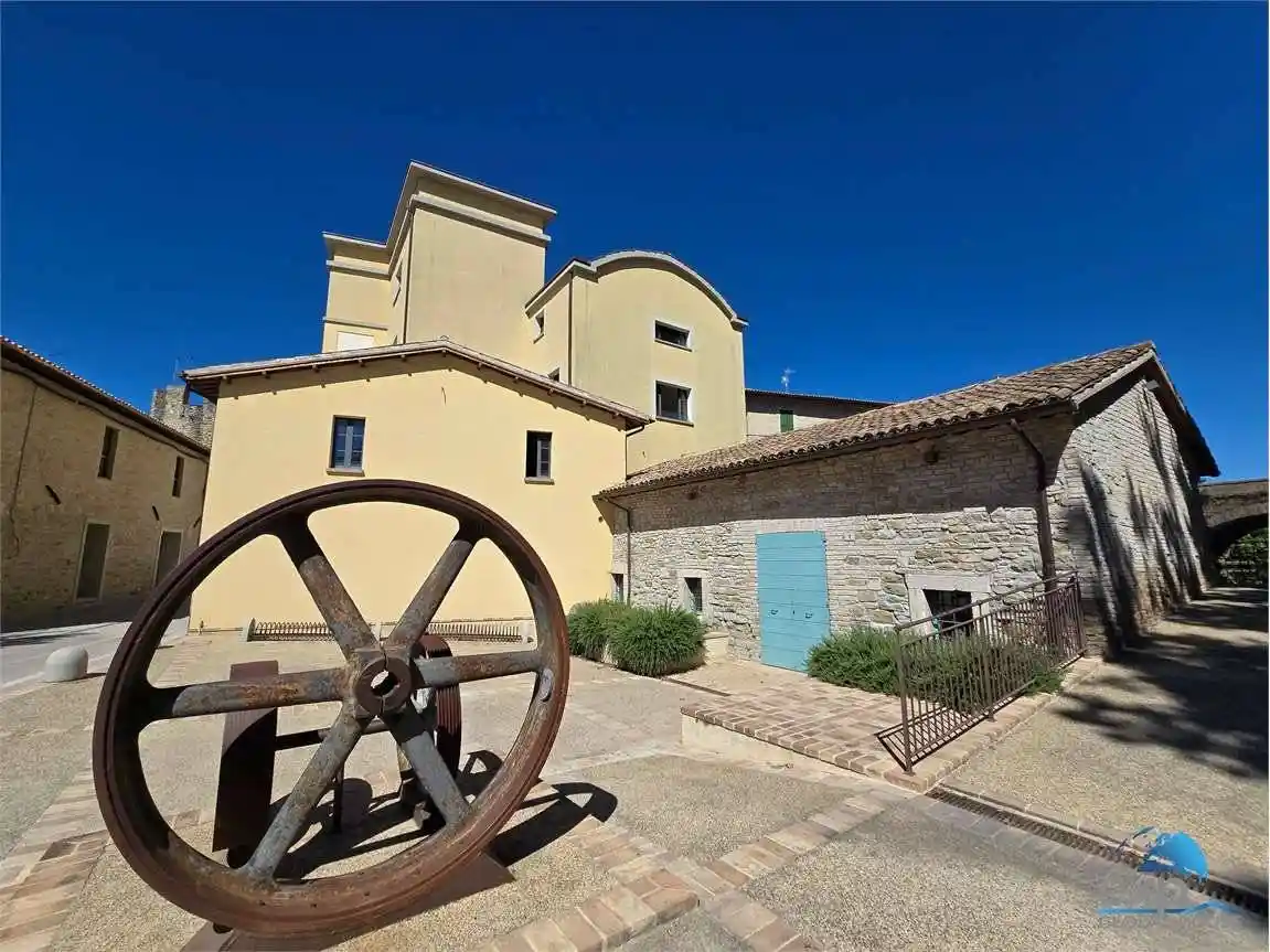 Rustico - Casale in vendita a Bevagna