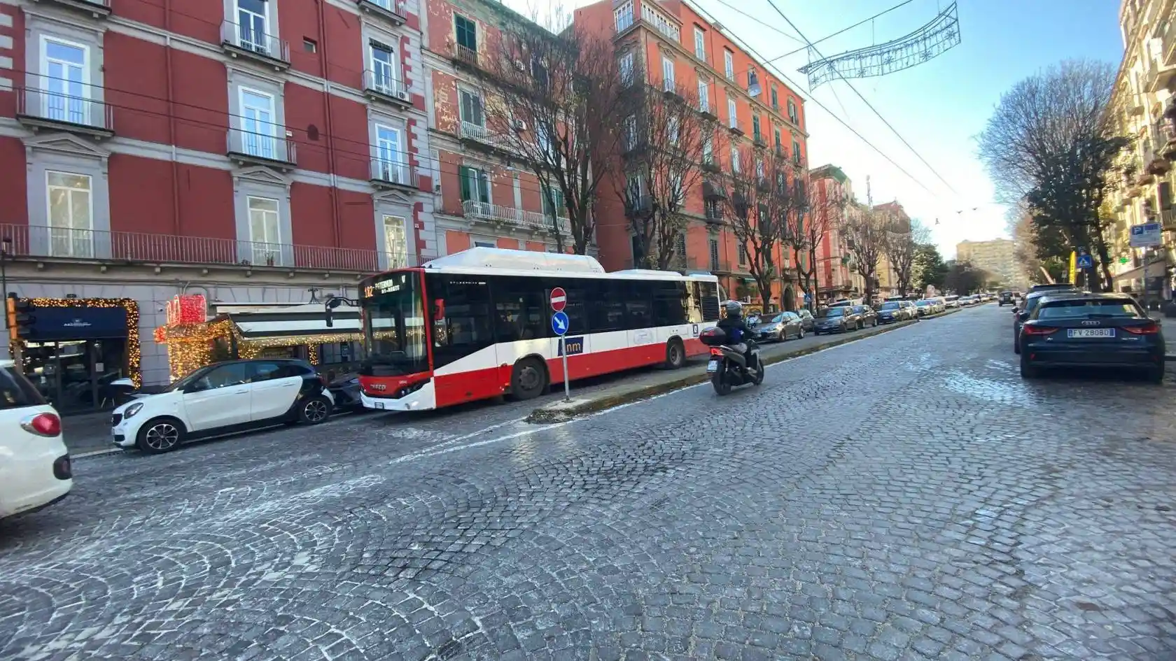 Appartamento in vendita a Napoli