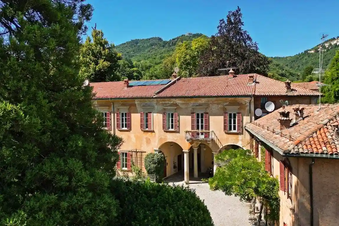 Villa - foto 2