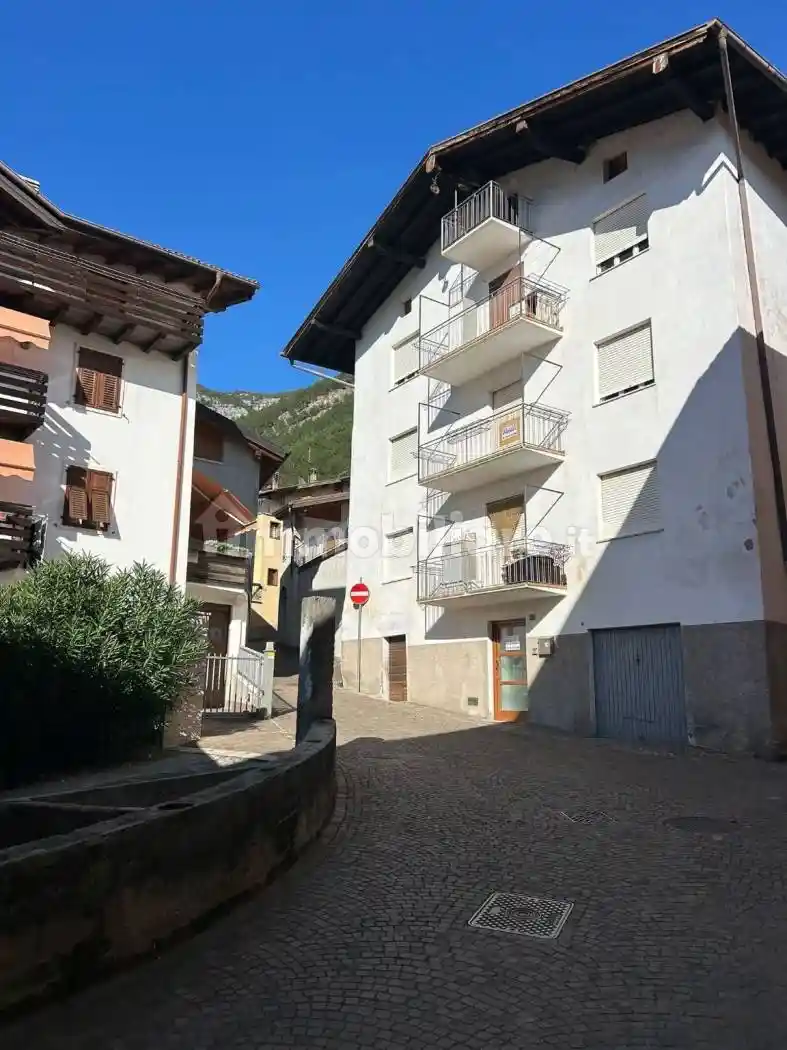 Appartamento in vendita a Besenello