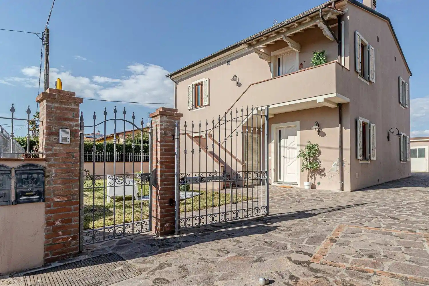 Appartamento in vendita a San Giuliano Terme