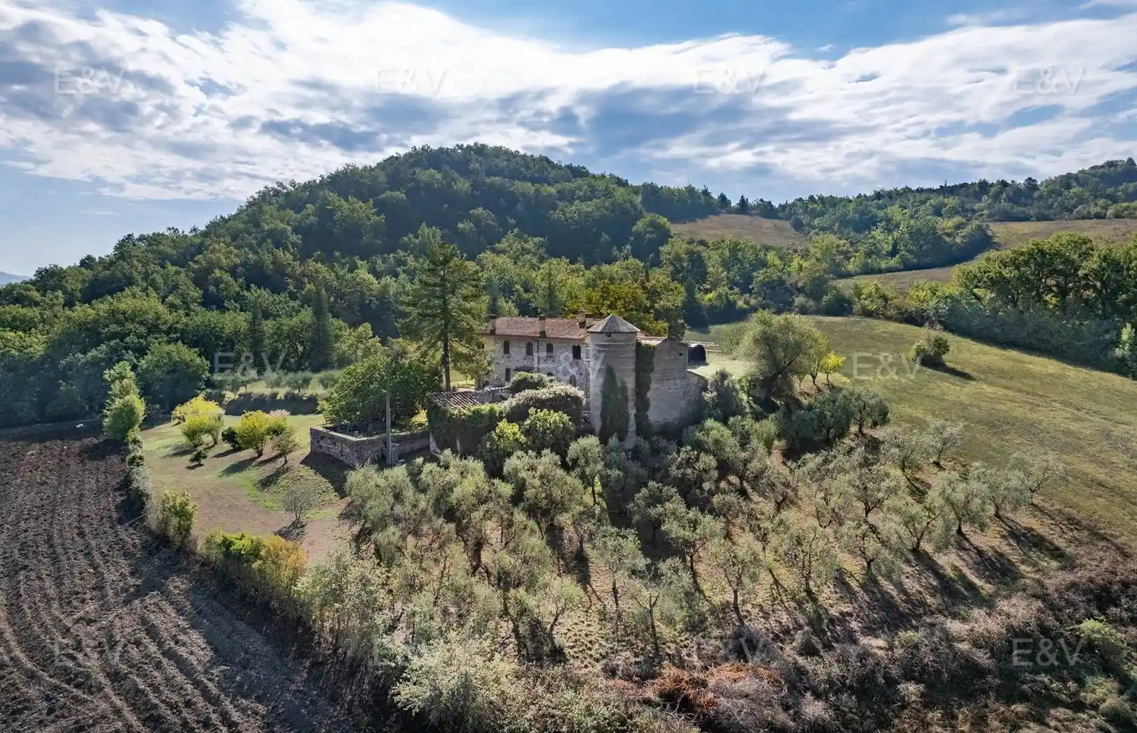 Rustico - Casale in vendita a Perugia