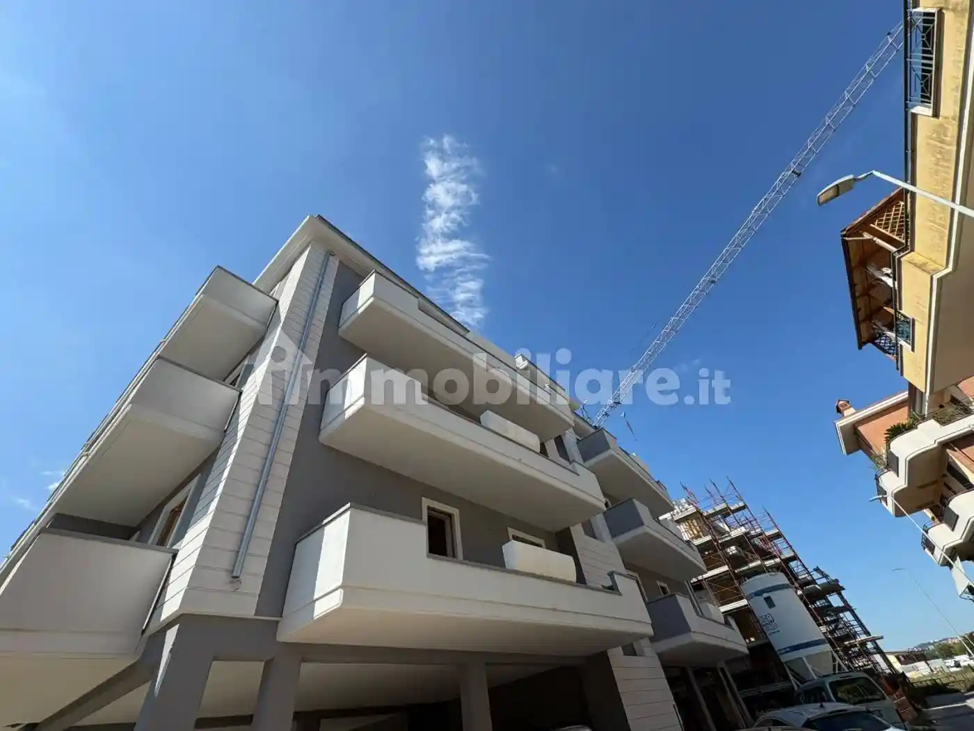 Palazzo - Edificio in vendita a Monterotondo