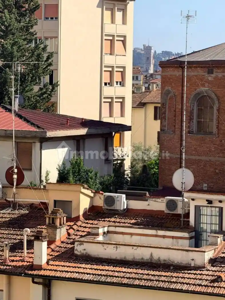 Appartamento in vendita a Firenze