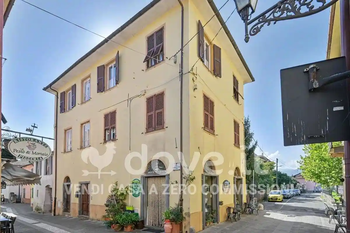 Casa indipendente in vendita a Brugnato