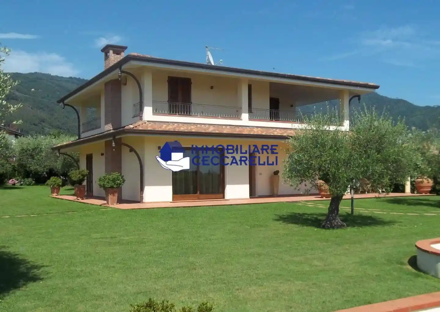 Villa in vendita a Massa