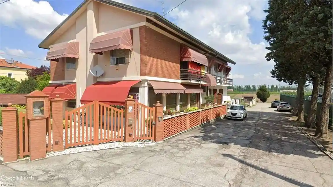 Casa indipendente in vendita a Ferrara