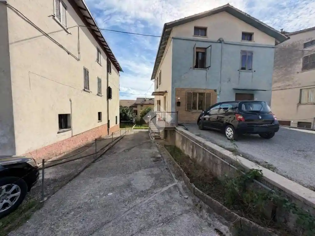 Casa indipendente in vendita a Gubbio